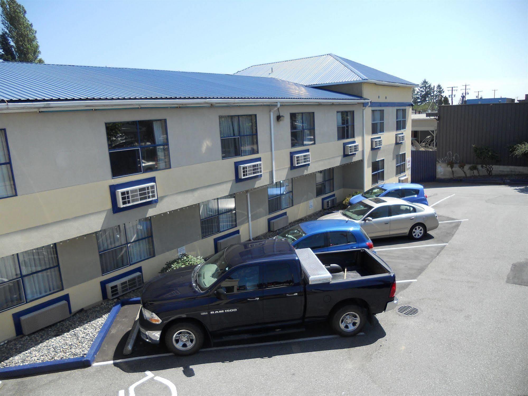 Happy Day Inn Burnaby Exterior foto